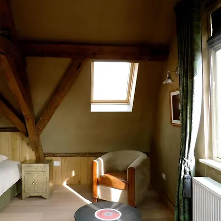Saint-sauveur Frühstückspension 4*