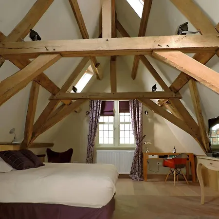 Saint-sauveur Bed & Breakfast 4*