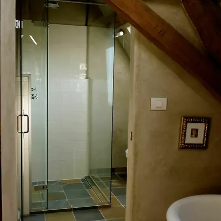 Saint-sauveur Bed & Breakfast 4*